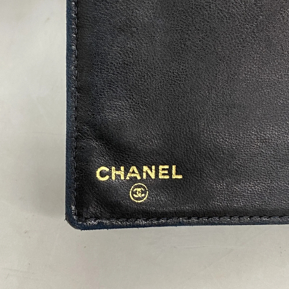 CHANEL Authentic Black Caviar Leather Wallet - Picture 4 of 8